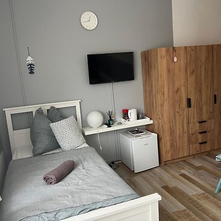 Szarkafeszek Hotell Keszthely Exteriör bild